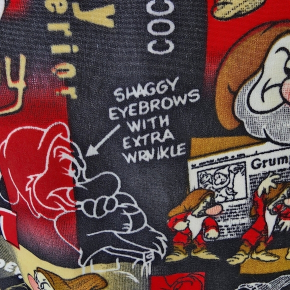 Disneyland Resort Short Sleeve Camp Shirt Grumpy Snow White Red Black Size XL - Picture 9 of 11